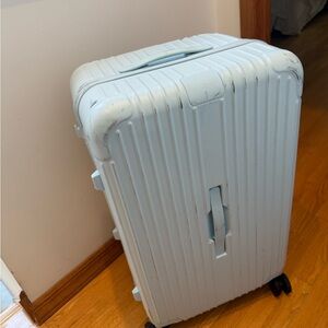 Light Blue Large Hard Shell Suitcase